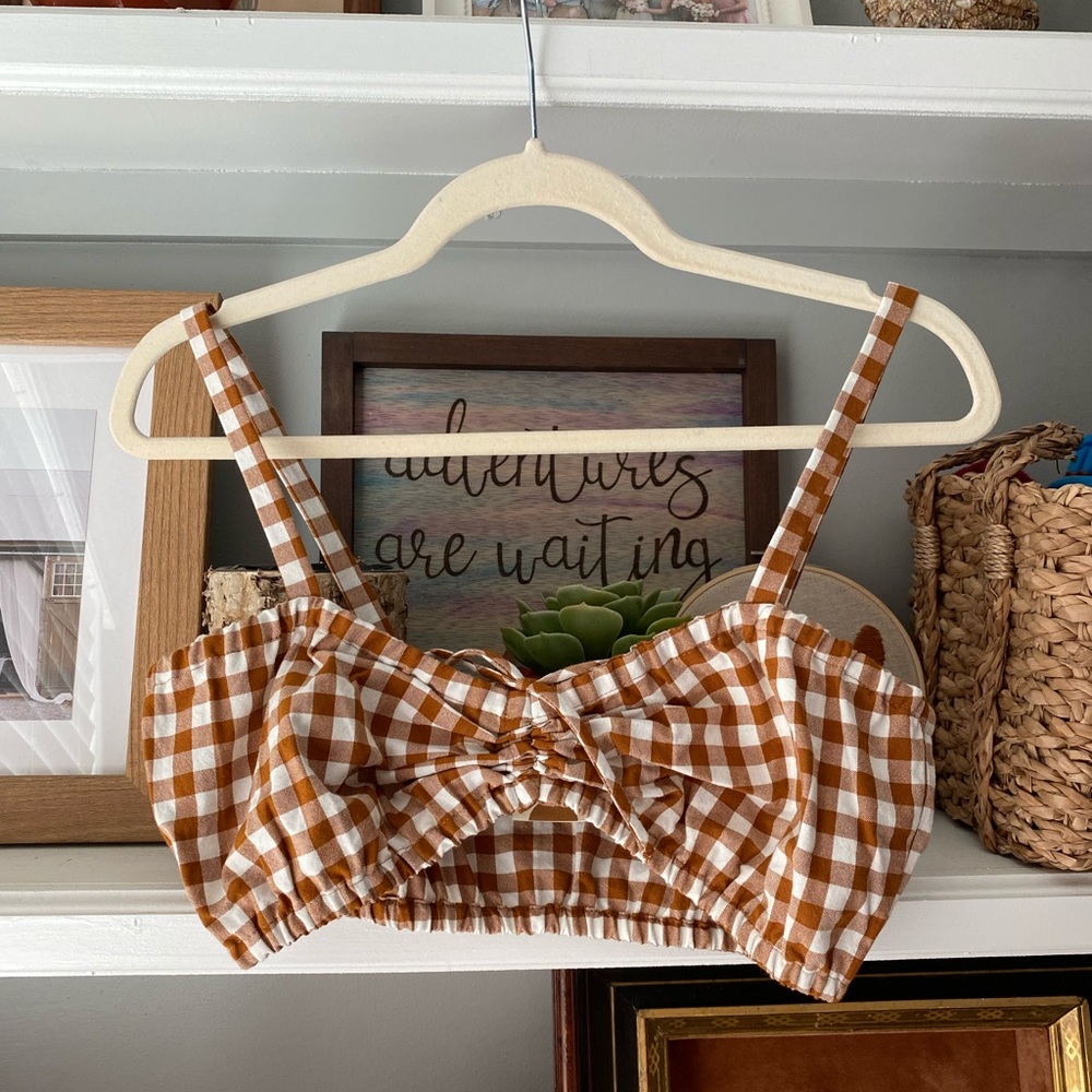 Lykke Wullf Copper Gingham Melon Crop Tank - Picture 2 of 5